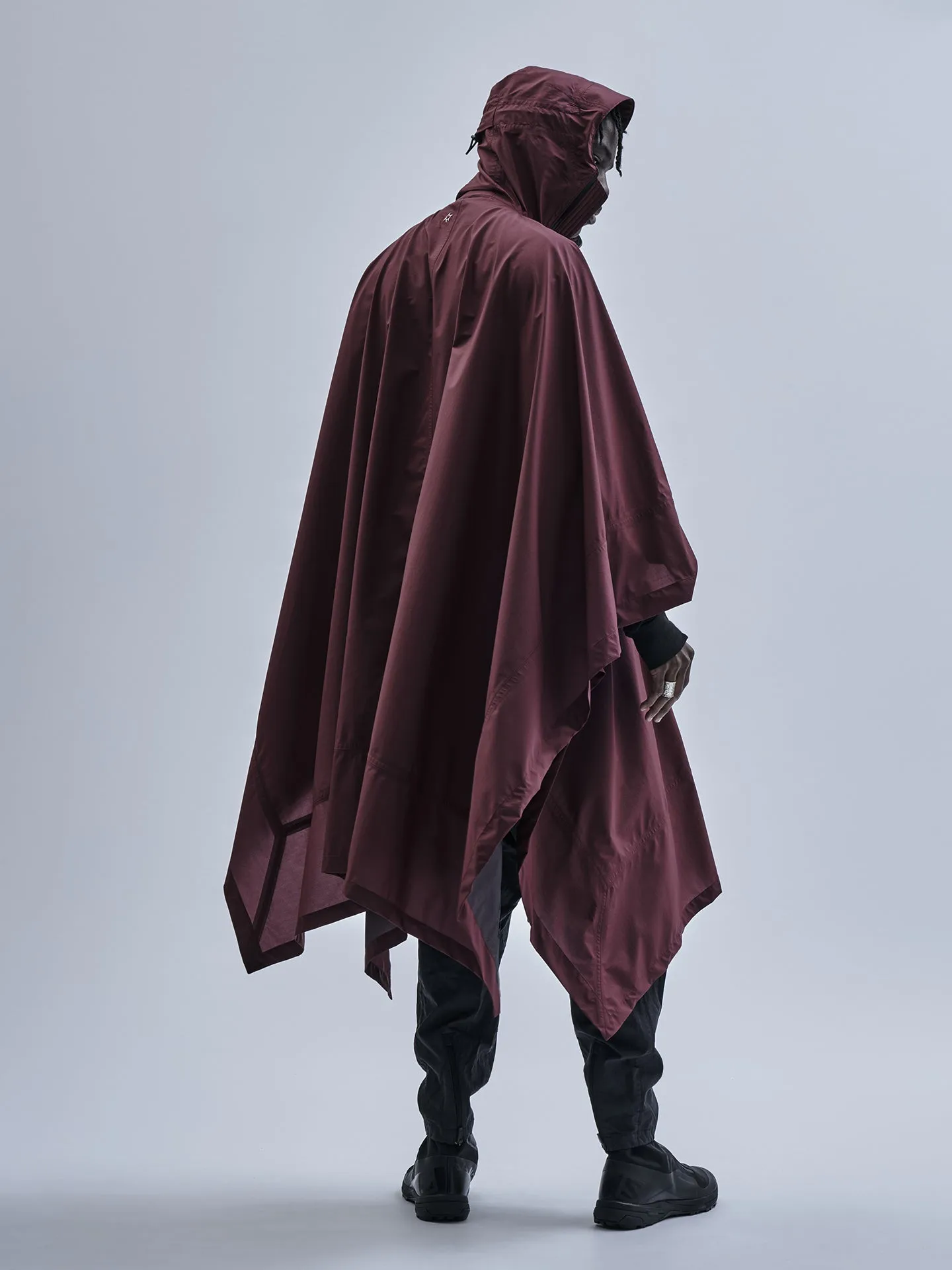 arin poncho burgundy