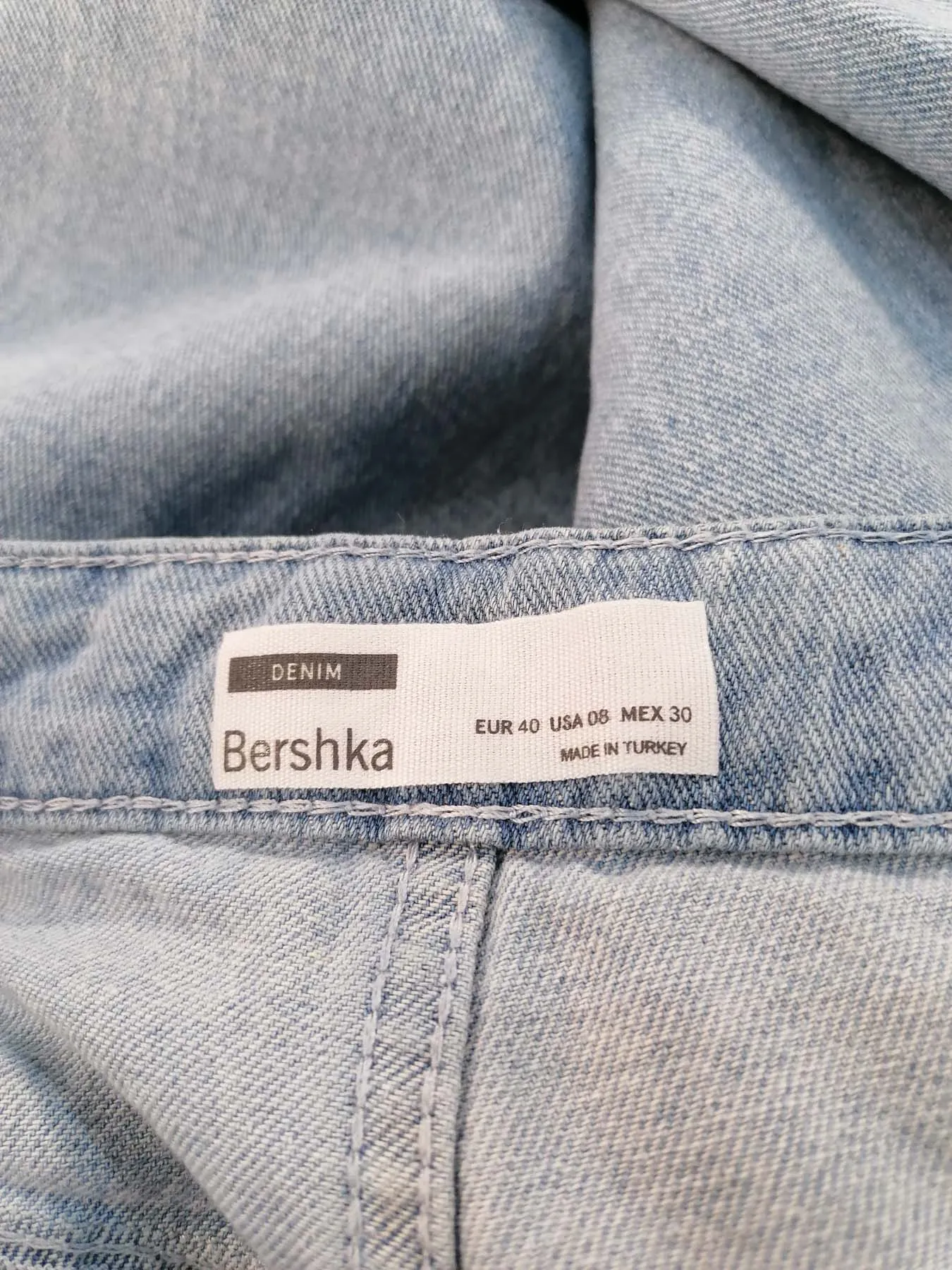 Blugi Bershka Femei - L