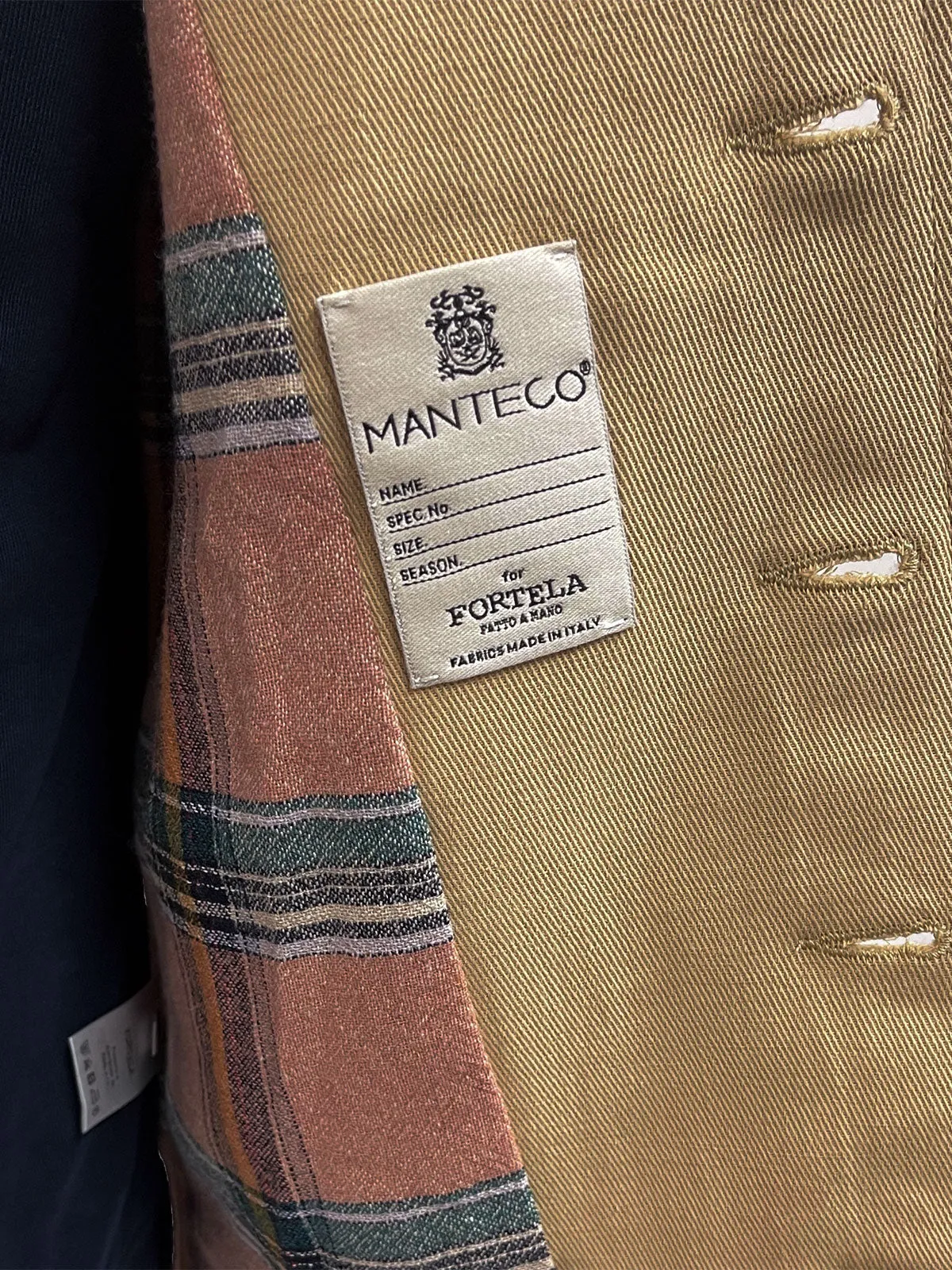 Optimized Title: Fortela Camel Solomon Jacket - Stylish and Versatile Outerwear for All Seasons