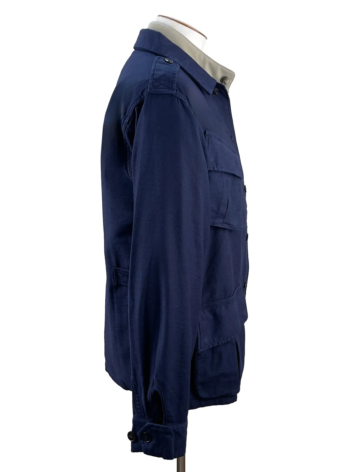 Sure! Heres an optimized title for the Fortela Navy Jungle Jacket in English with added modifiers:

Fortela Mens Classic Navy Jungle Utility Jacket - Lightweight, Durable, and Stylish Outdoor Apparel