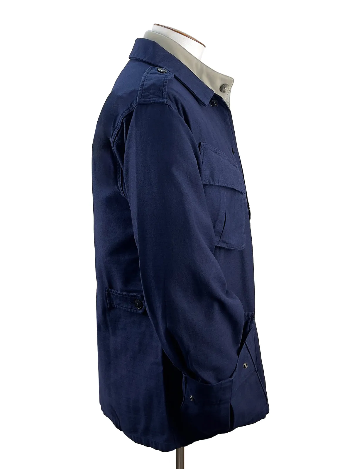 Sure! Heres an optimized title for the Fortela Navy Jungle Jacket in English with added modifiers:

Fortela Mens Classic Navy Jungle Utility Jacket - Lightweight, Durable, and Stylish Outdoor Apparel