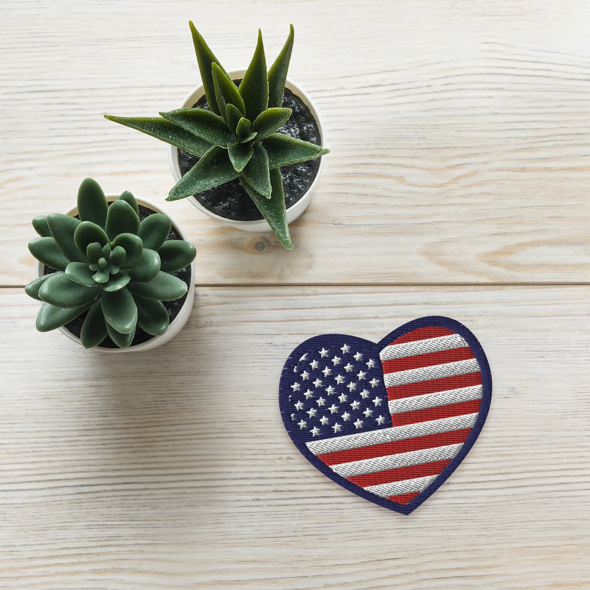 High Quality Heart-Shaped Embroidered US Flag Patch