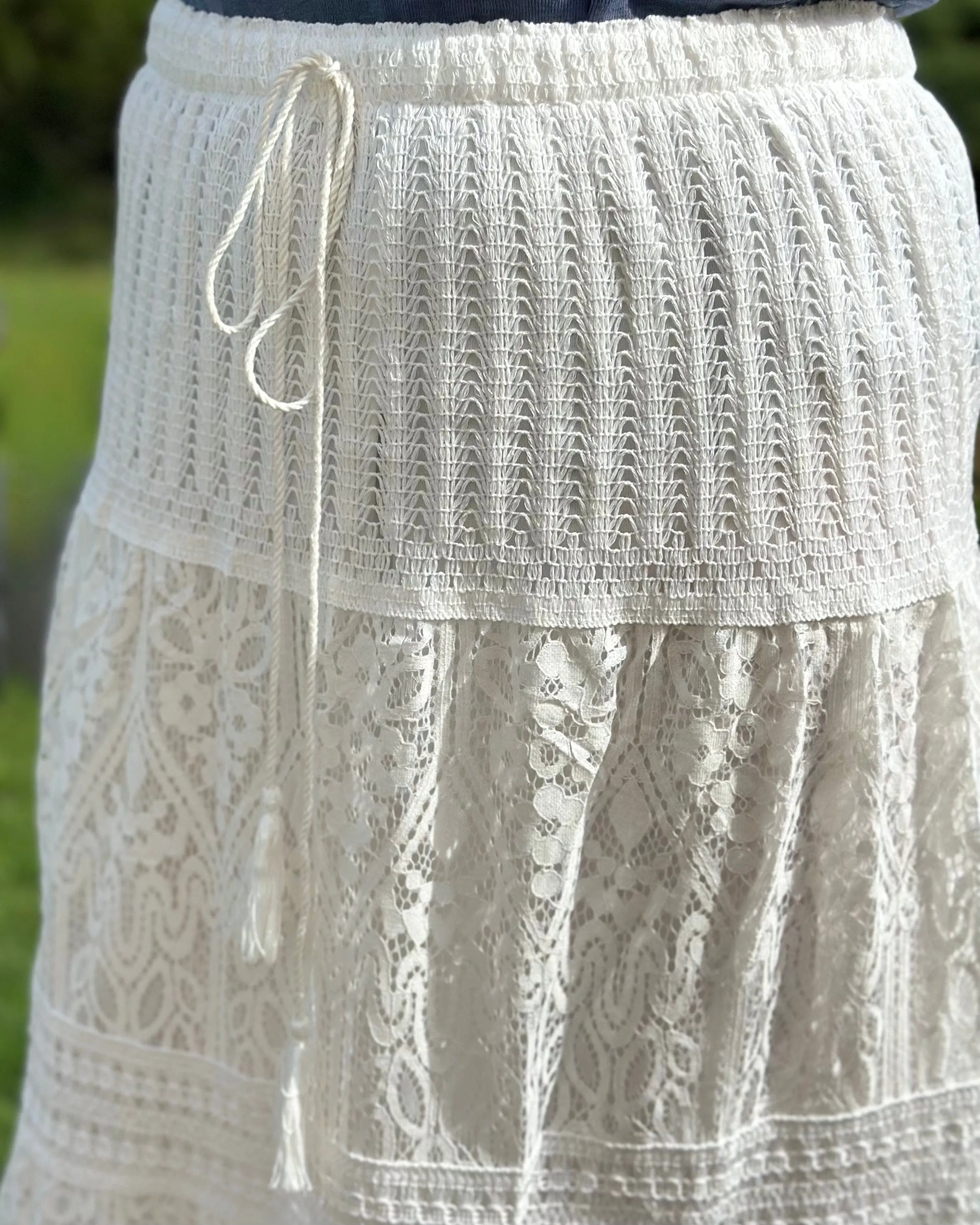 Lace Detail Long Skirt - White