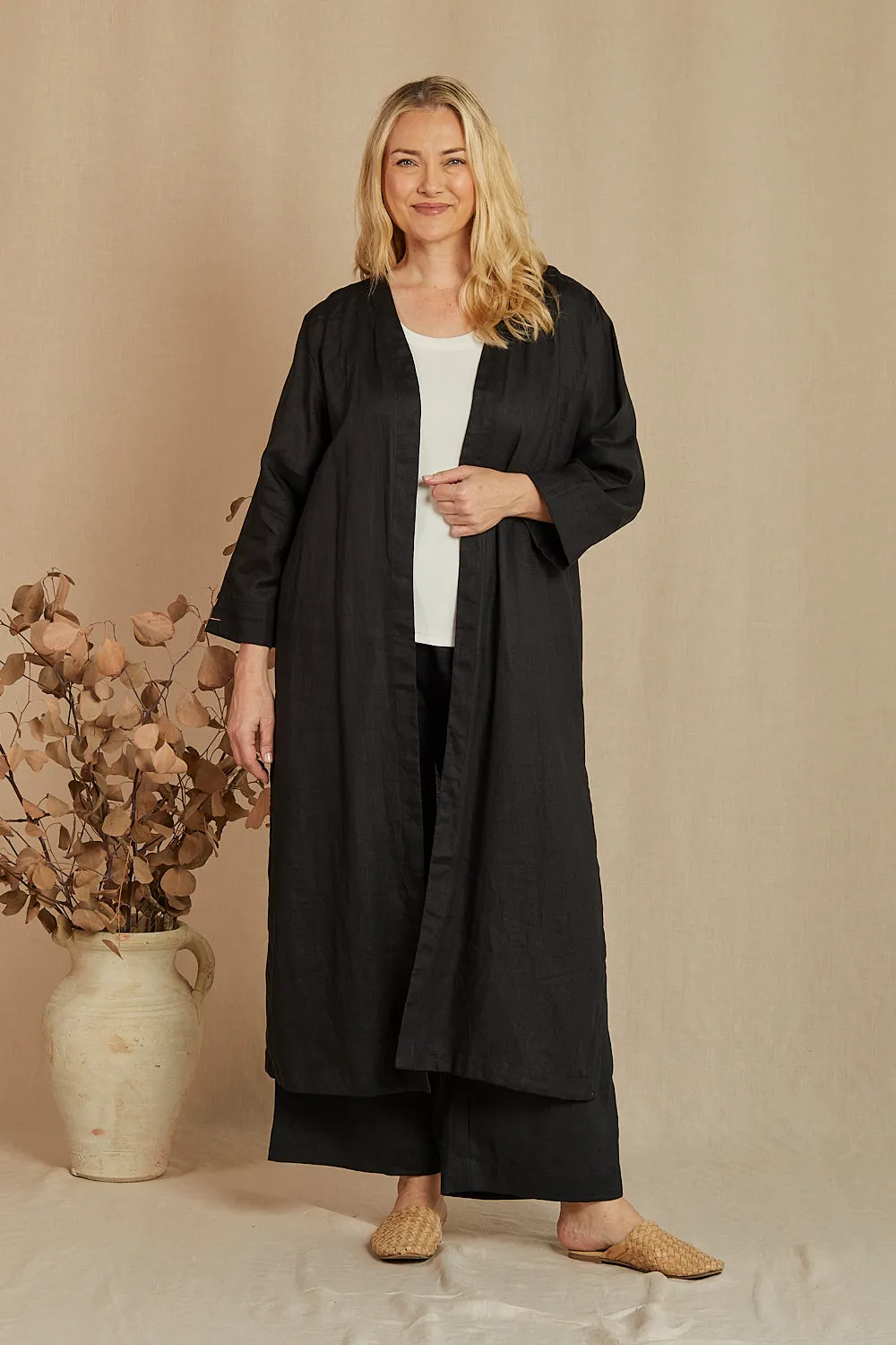 Long Line Linen Duster Jacket in Black