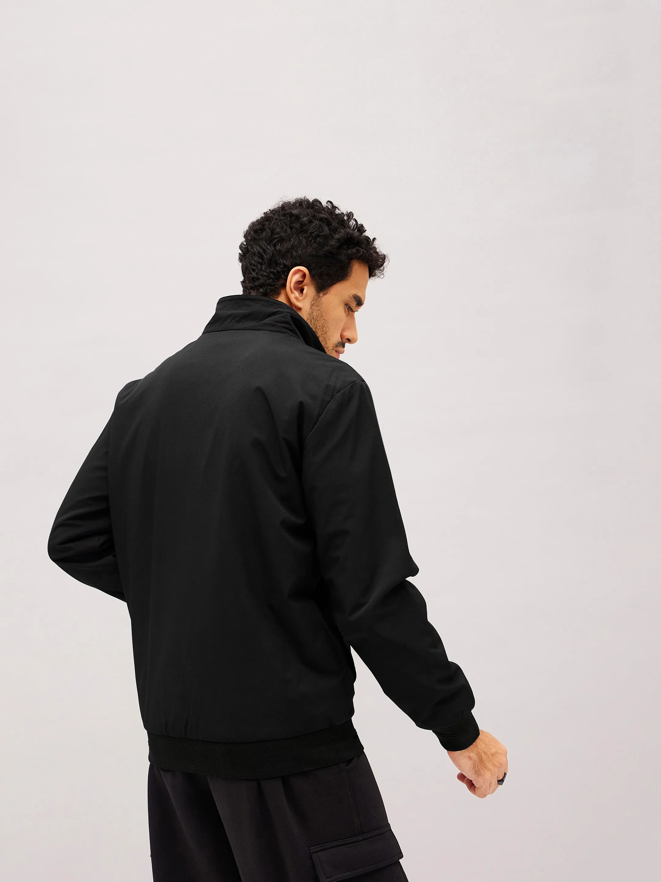 Men Black Full Sleeve Front Pocket Jacket