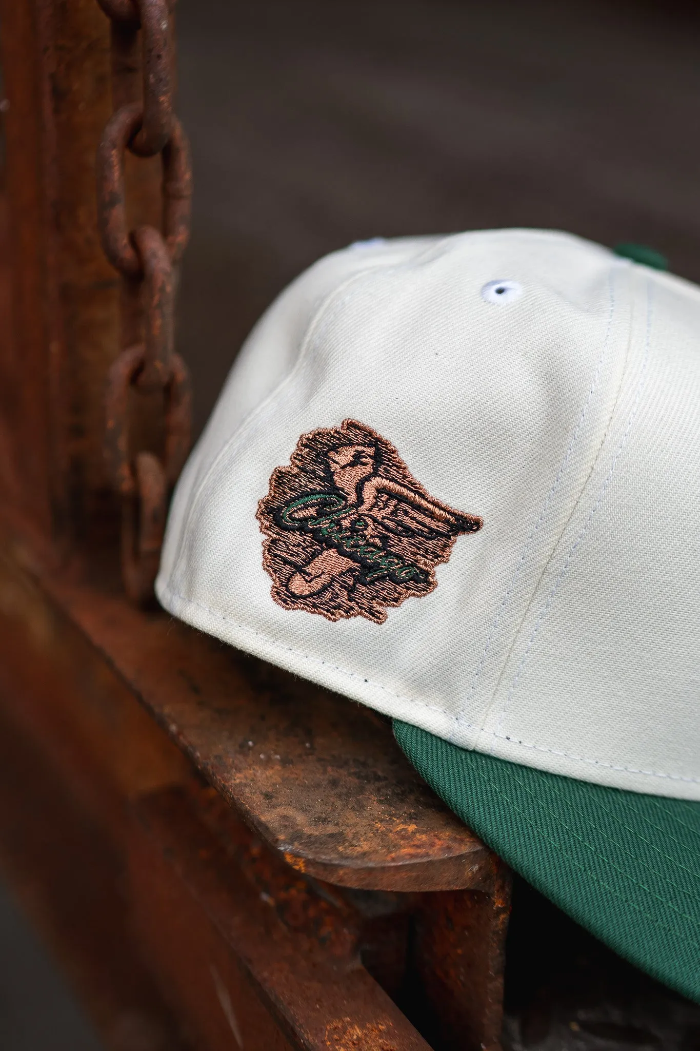 New Era Chicago White Sox Gray UV Cap - Off White & Forest Green