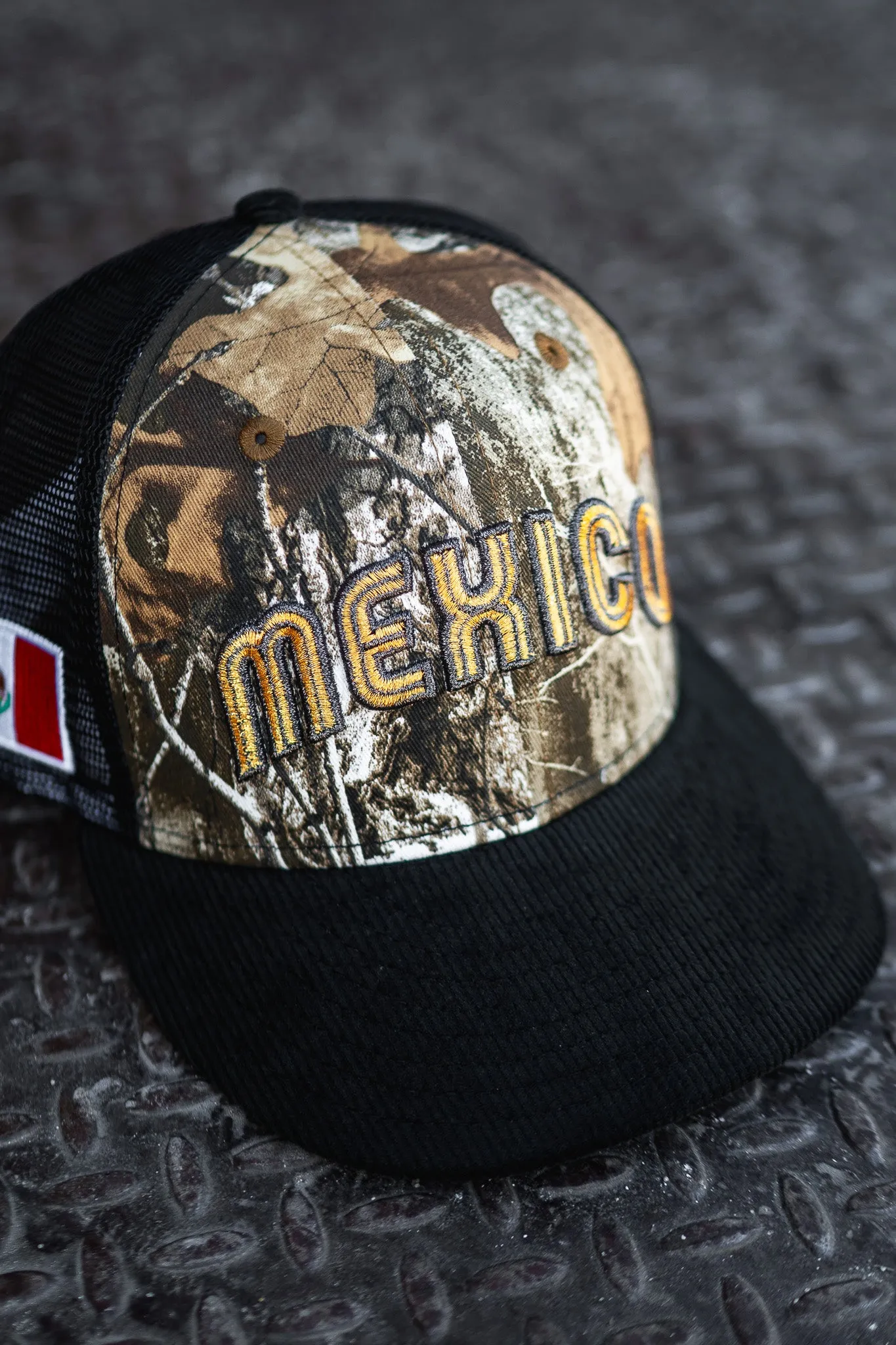 New Era Mexico World Baseball Classic Grey UV Trucker (Black Trucker/Black Corduroy)