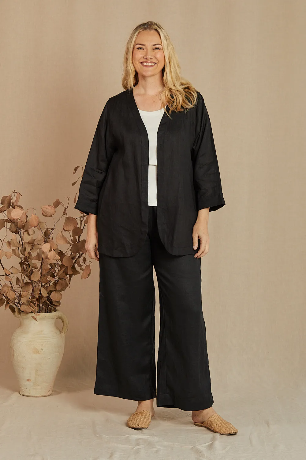 Short Linen Duster Jacket in Black